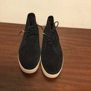 Classy casual office or work wear soft suede chukka boots by EVERLANE SZ 12.5